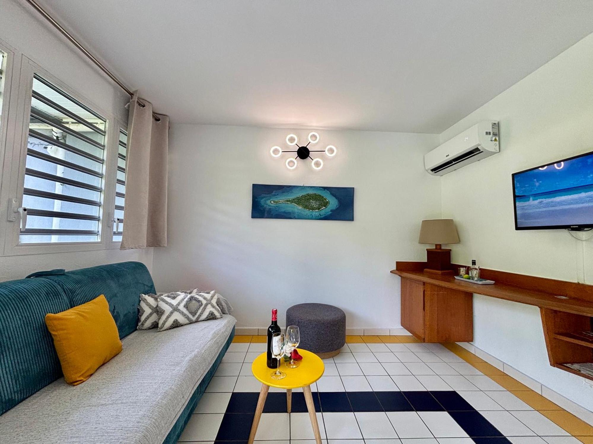 L Oralya - Blue Dream, Plage, Piscine, Restaurant Grand-Bourg  Екстериор снимка